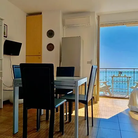 Hostdomus - Bay Daire