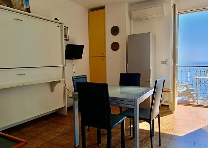 Hostdomus - Bay Apartamento